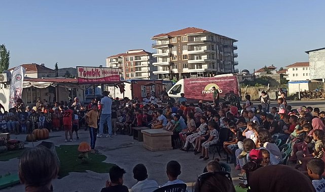 Gölbaşında 'Masal yolu' tiyatro oyunu büyük beğeni alıyor