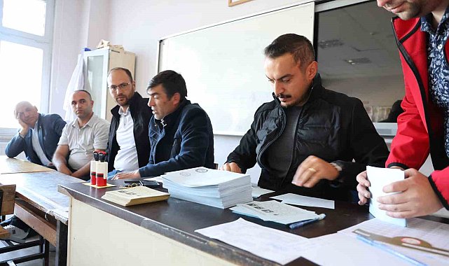 Güneykaya beldesinde oy verme işlemi başladı