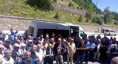 Hacı adayları Bayburt'tan dualarla uğurlandı