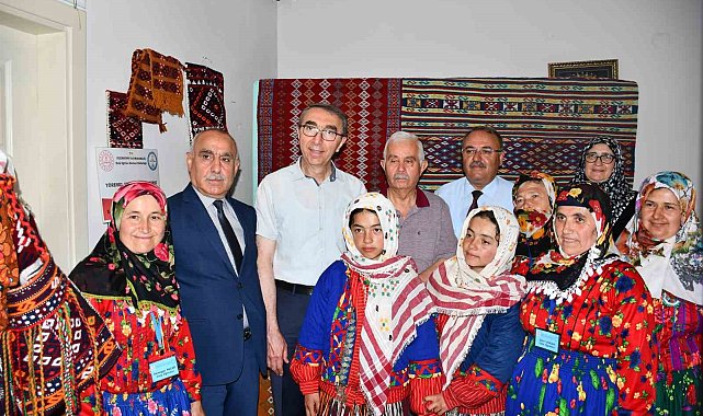 Kursiyerlerin ürünleri görücüye çıktı