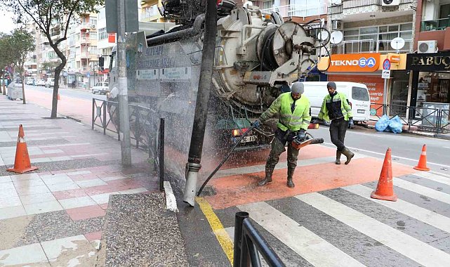 Manisa Büyükşehir Belediyesi bayramda görev başında