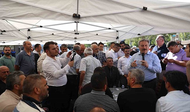 Mobil Başkan ilk durağında yoğun ilgiyle karşılandı