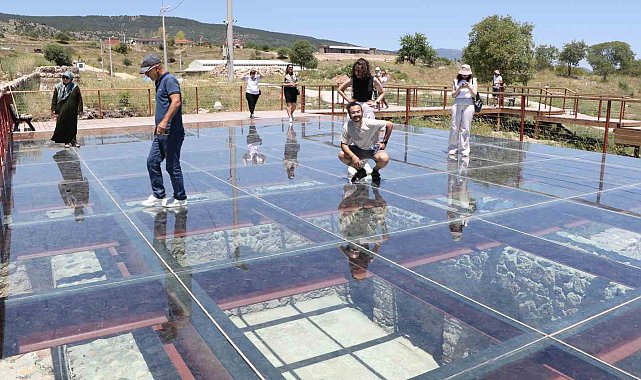"Karadeniz'in Zeugması" Hadrianopolis 5 günde yaklaşık 15 bin kişiyi ağırladı