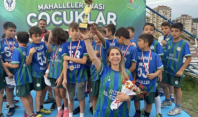 Rize'nin ilk kadın muhtarı, ilk turnuvasında şampiyon oldu