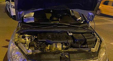 Sahte basın kartı ile polisi kandıracaktı: Yakalanan sahtekarın 11 suç kaydı ve aranması çıktı