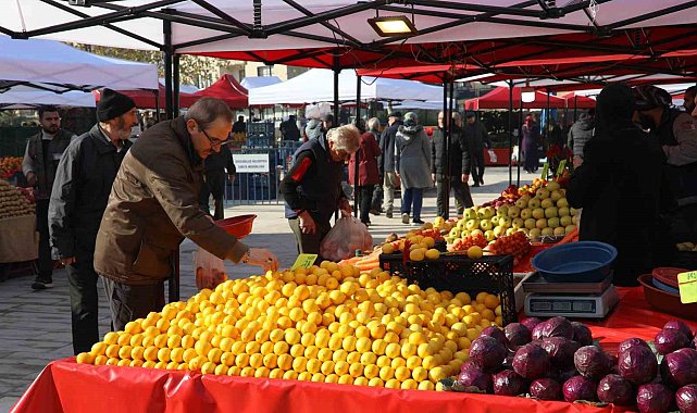 Şehzadeler'de arife pazarları belirlendi