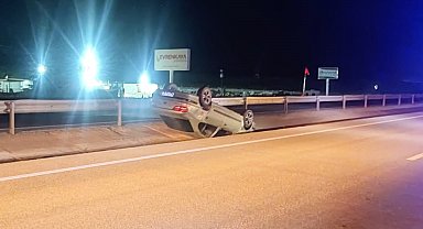 Sokak köpeği kazaya neden oldu, 3 yaralı