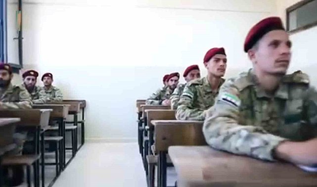 Suriye Milli Ordusu askerlerinin eğitimi için Savunma Bakanlığı Harp Okulu açıldı