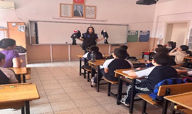 Toplum destekli polis ekipleri vatandaşı bilgilendirdi