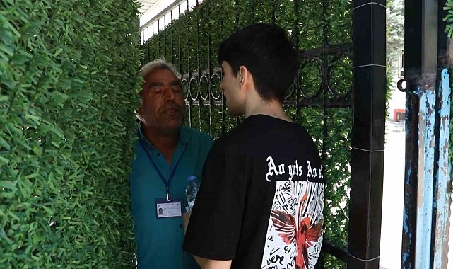 Yalova'da YKS'ye 6 dakika geç kalan genç sınava alınmadı