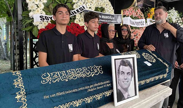 Yeşilçam'ın usta oyuncusu Murat Soydan son yolculuğuna uğurlandı