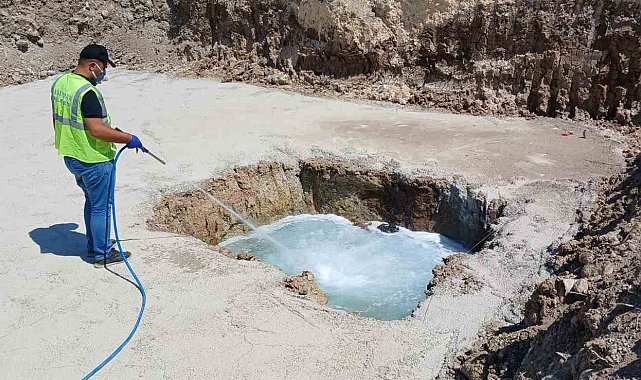 Adıyaman'da ilaçlama çalışmaları sürüyor