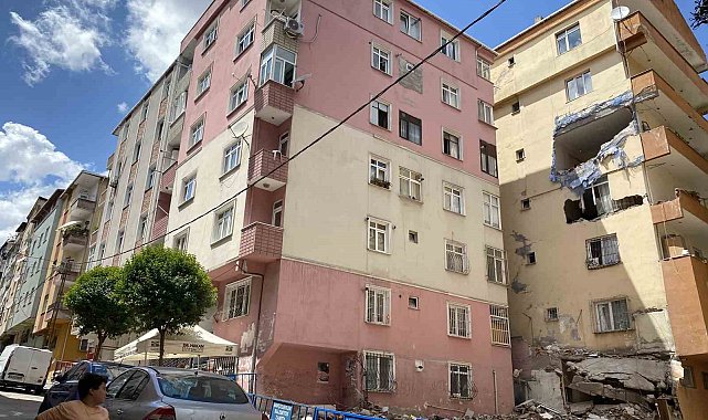 Bahçelievler'de karot alınan 5 bina tahliye ediliyor