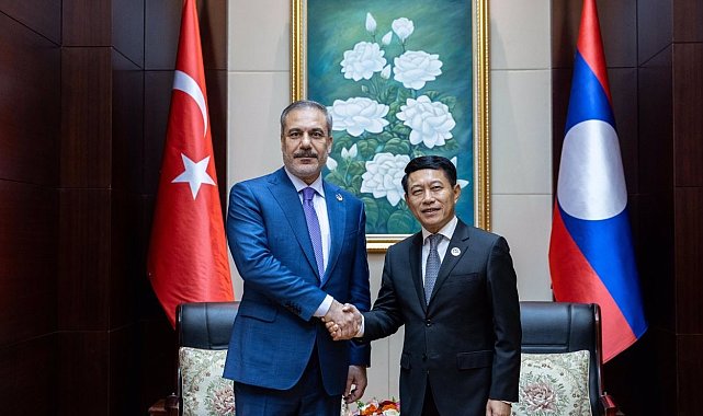 Bakan Fidan, Laos Dışişleri Bakanı Kommasith ile görüştü