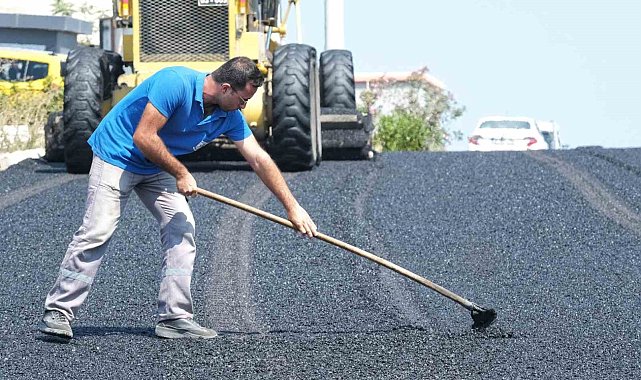 Bodrum Belediyesi yılın ilk 6 ayında 14 bin 400 ton asfalt serimi gerçekleştirdi