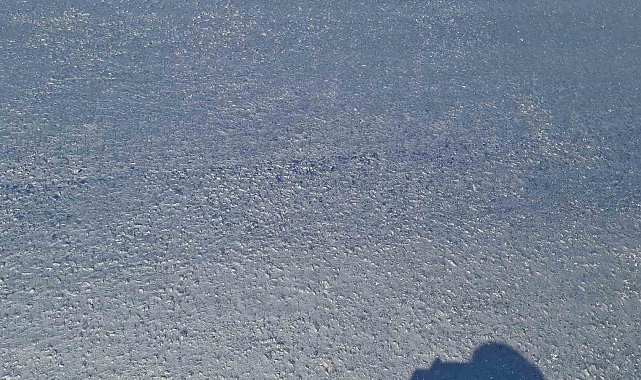 Bodrum'da aşırı sıcaklar asfalt eritti