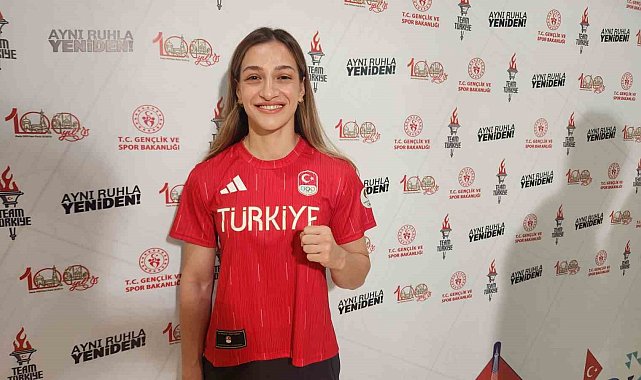 Buse Naz Çakıroğlu: "100. yılda, 100. yıl takımı olarak 100 yıl sonra tekrar Paris'teyiz"