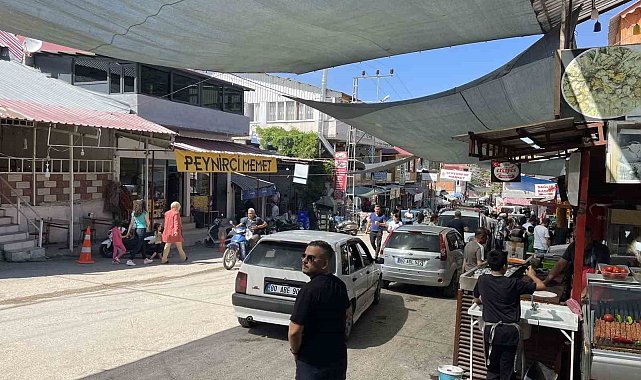 Çukurova'nın kavurucu sıcağından kaçanlar soluğu Zorkun Yaylası'nda alıyor
