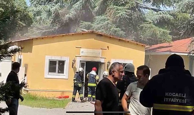 Deney yapıldığı sırada laboratuvarda çıkan yangın korkuttu