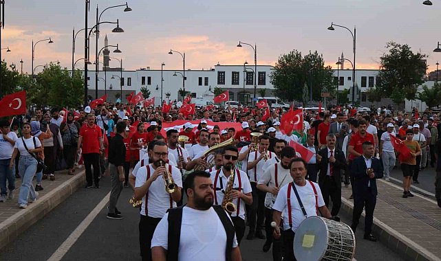 Diyarbakır'da 15 Temmuz Demokrasi ve Milli Birlik Günü anma etkinlikleri düzenlendi