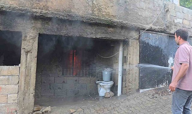 Gaziantep'te boş evde çıkan yangına ilk müdahaleyi komşular yaptı