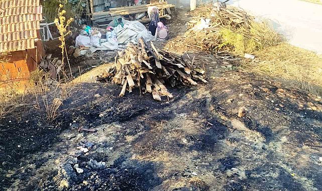 Hisarcık'ta kazan ateşinden sıçrayan kıvılcım arazi yangınına neden oldu