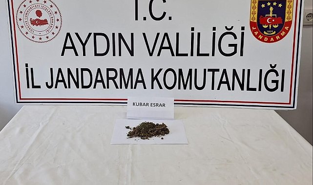 Jandarma uyuşturucuya geçit vermiyor: 6 gözaltı