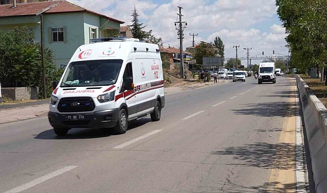 Kırıkkale'de trafik kazası: 2'si polis, 3 yaralı