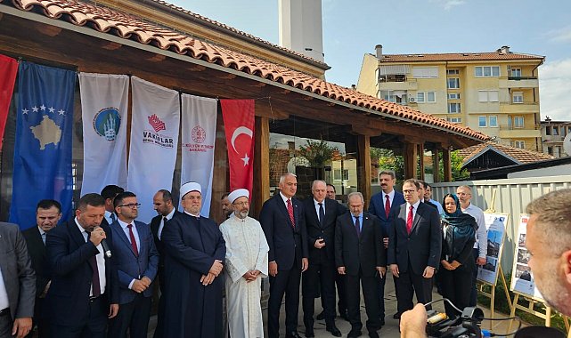 Kültür Bakanı Ersoy, Kosova'da iki caminin açılışını gerçekleştirdi