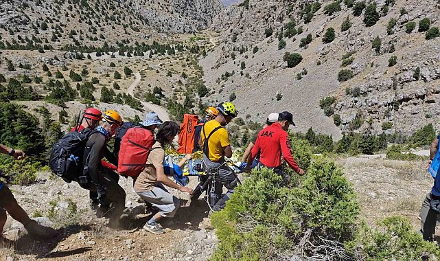 Niğde Aladağlar'da tırmanış sırasında düşen dağcı öldü