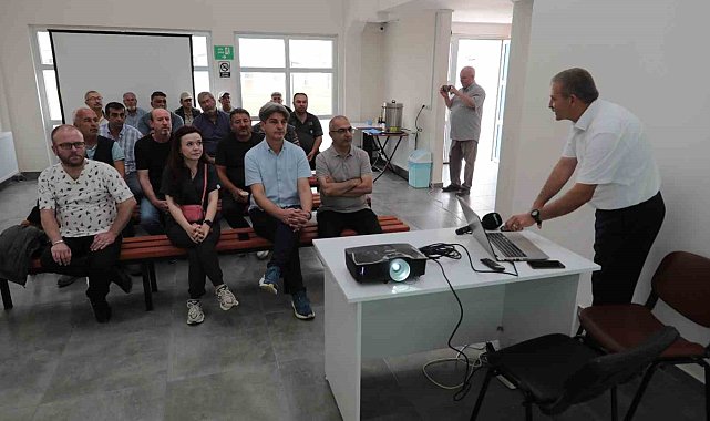 Odunpazarı'ndan güvercin yetiştiriciliği ve hastalıkları eğitimi