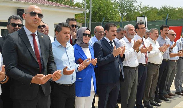 Siirt Şehitliği'nde 15 Temmuz anma programı düzenlendi