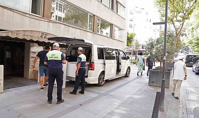Şişli'de kaldırım işgali bitiyor: 60 araca toplam 58 bin 620 lira ceza