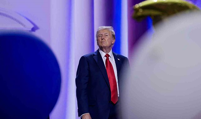 Trump: "ABD'nin bir sonraki başkanı olarak barış getireceğim ve Ukrayna'daki savaşı bitireceğim"