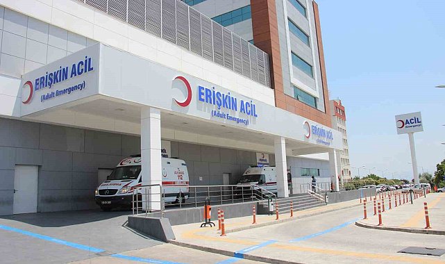 Yüksekten düşen 16 yaşındaki genç ağır yaralandı