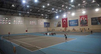 12 Yaş Türkiye Serisi 5. Yaz Kupası Afyonkarahisar'da devam ediyor
