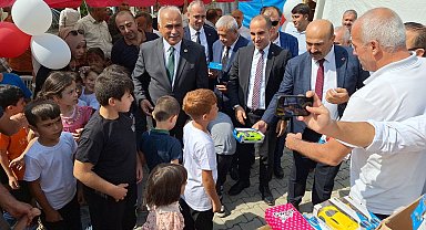22 çocuğa sünnet şöleni: Doyasıya eğlendiler