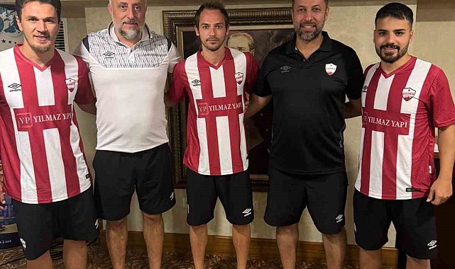23 Elazığ FK'dan 3 imza