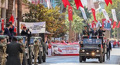30 Ağustos Zafer Bayramı Denizli'de coşkuyla kutlandı