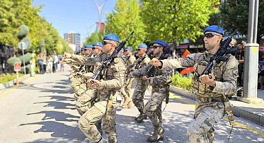 30 Ağustos Zafer Bayramı kutlamalarında Jandarma gösterisi beğeni topladı