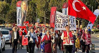 30 Ağustos Zafer Bayramı Üsküdar'da coşkuyla kutlandı