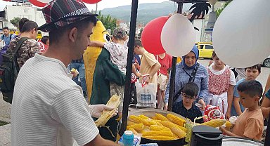 'Çılgın Mısırcı'nın tek derdi özel çocukları mutlu etmek