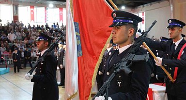 Adana'da 350 polis adayı mezun oldu