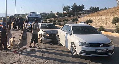 Adıyaman'da iki otomobil çarpıştı: 2 yaralı