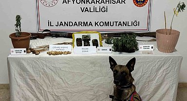Afyonkarahisar'da jandarma uyuşturucu madde ele geçirdi