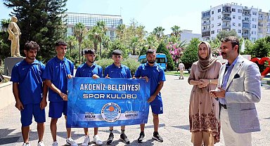 Akdeniz'in 'demir yumrukları' Bursa'ya uğurlandı