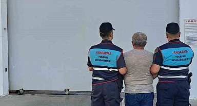 Alanya'da 12 farklı suçtan 5 yıl kesinleşmiş hapis cezasıyla aranan şahıs yakalandı