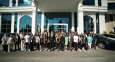 Anaçağ Anaokulu 11 şubesiyle eğitim seminerini Eskişehir'de gerçekleştirdi