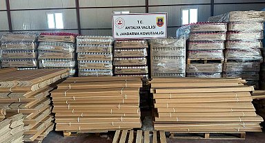 Antalya'da 30 ton sahte şampuan ve çok sayıda ekipman ele geçirildi