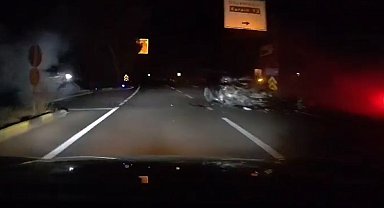 Antalya'da kamyon ile otomobil çarpıştı: 1 ölü, 1 ağır yaralı